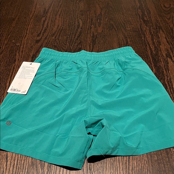 Lululemon NWT Pace Breaker 5” Linerless Shorts - Picture 3 of 6